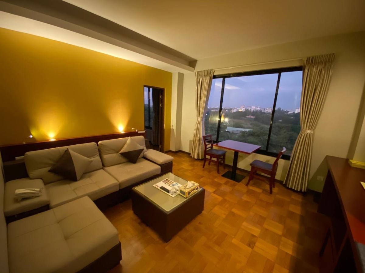 My Dream Hotel Yangon Exterior foto